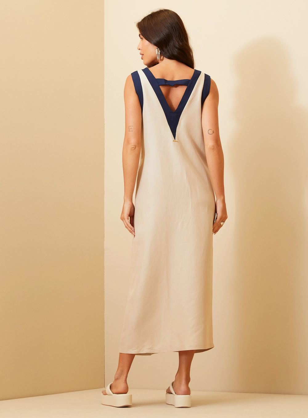 Vestido Midi Comfort Bicolor Bege 4