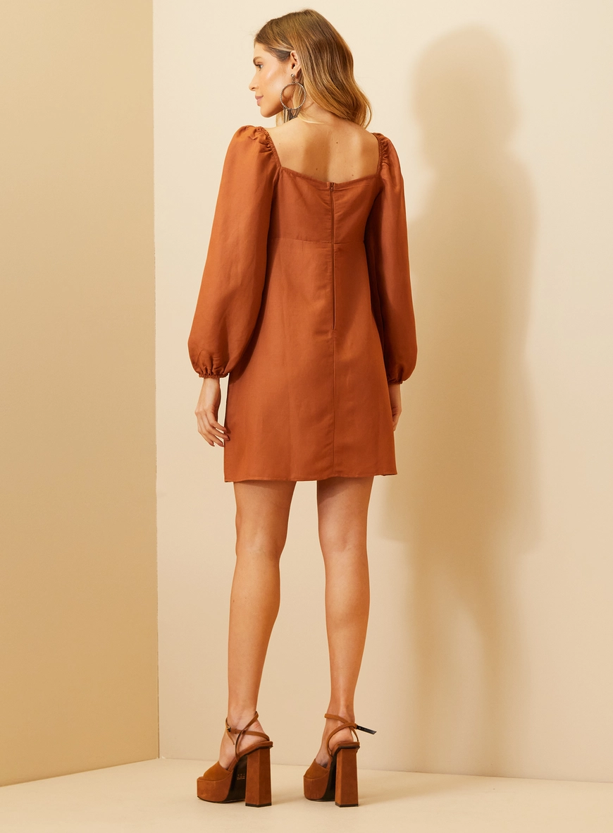 Vestido Curto Comfort Busto Franzido Marrom 4