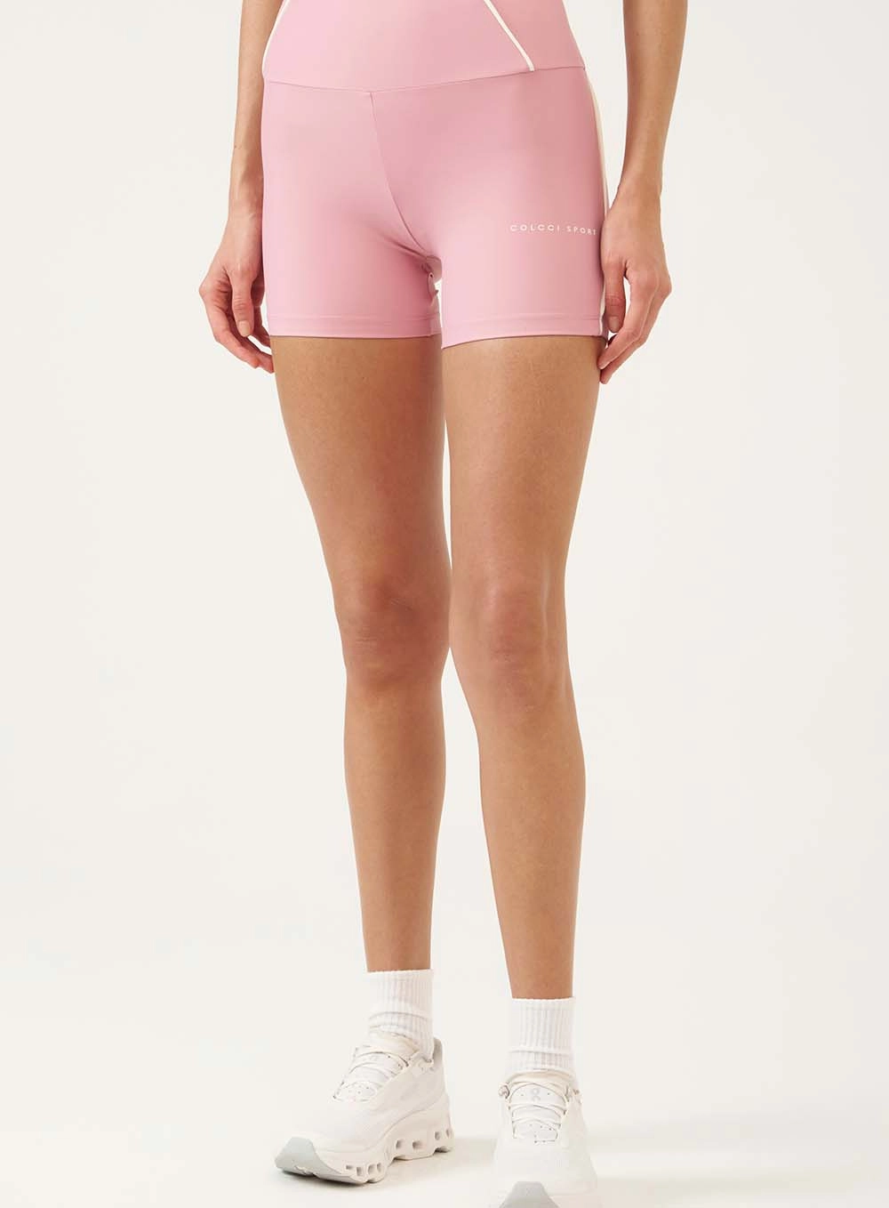Bermuda Curta Ajustada Performance Rosa