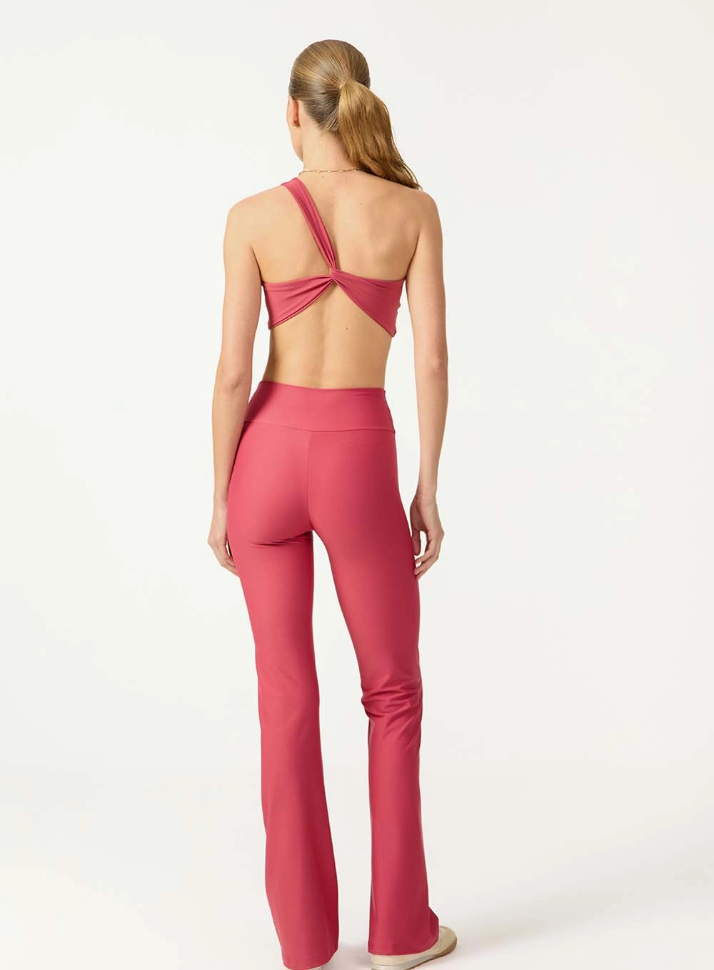 Top Curto Um Ombro Só Performance Escultural Vermelho