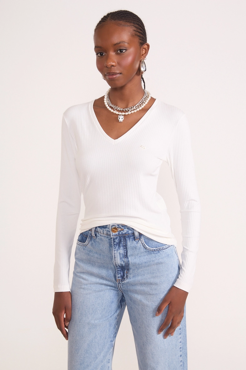 Blusa Slim Viscose Canelada Decote V Manga Longa