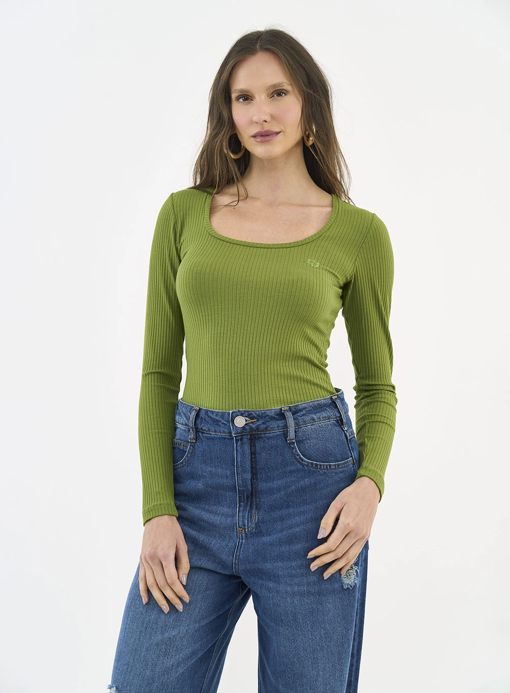 Blusa Feminina Slim Viscose Canelada Manga Longa Verde