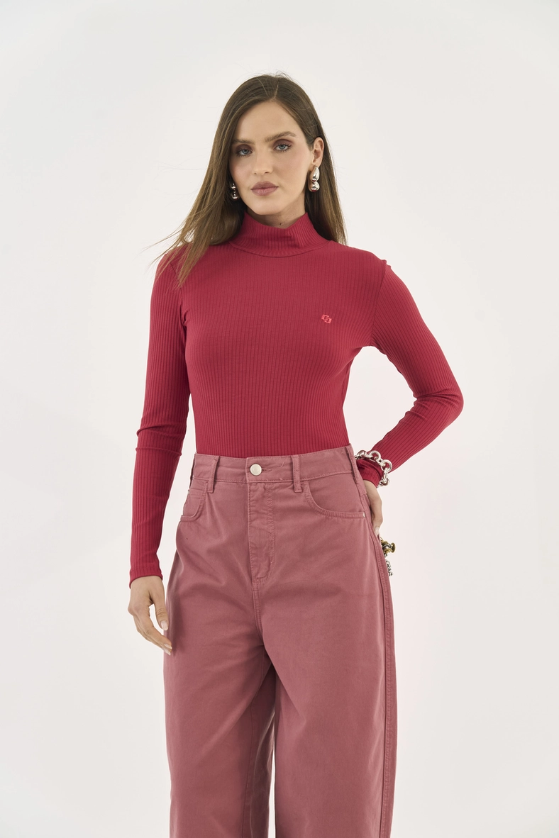 Blusa Slim Viscose Canelada Gola Alta Manga Longa