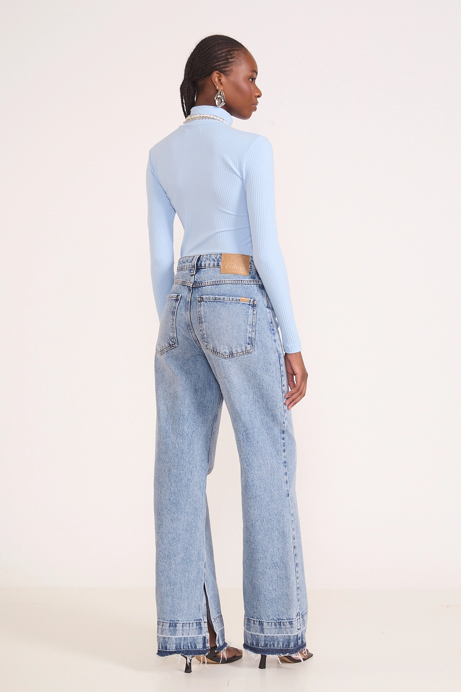 Blusa Slim Viscose Canelada Gola Alta Manga Longa Azul Tranquile Blue
