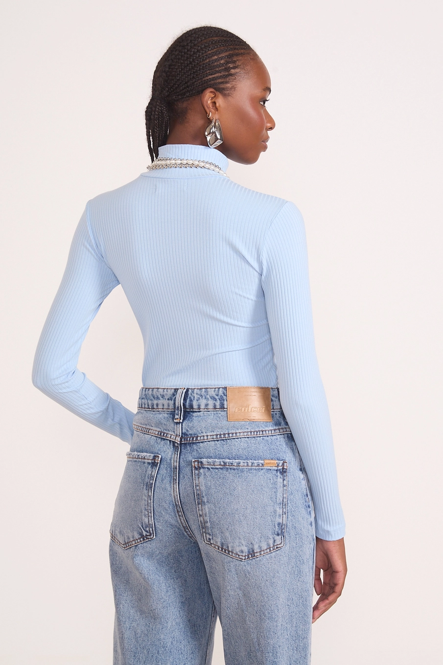 Blusa Slim Viscose Canelada Gola Alta Manga Longa Azul Tranquile Blue
