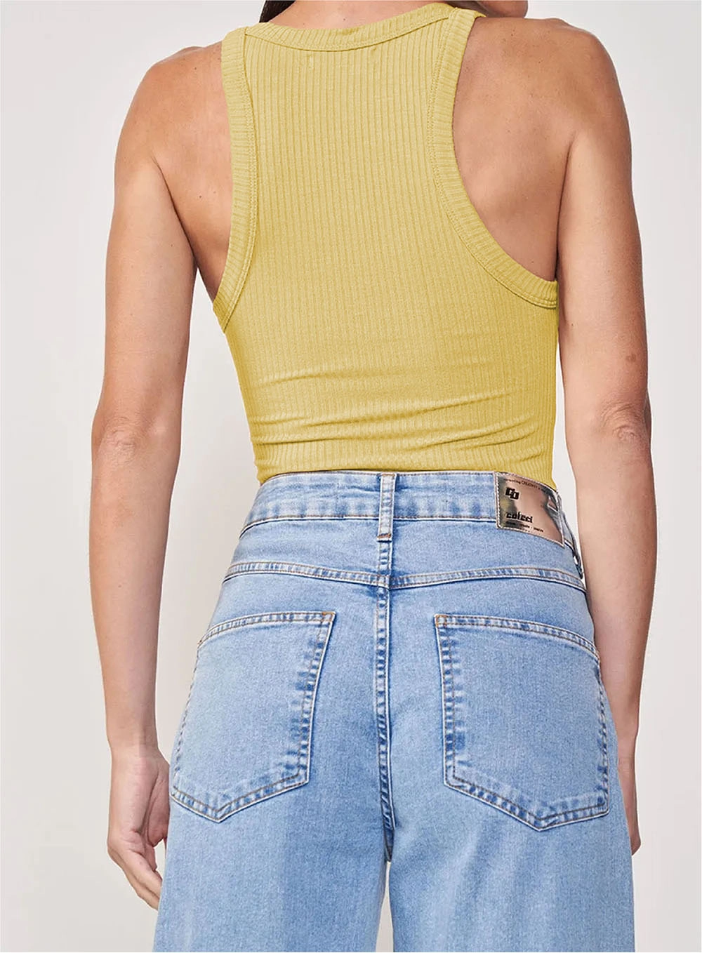 Regata Feminina Slim Viscose Canelada Alça Fina Amarelo Comish