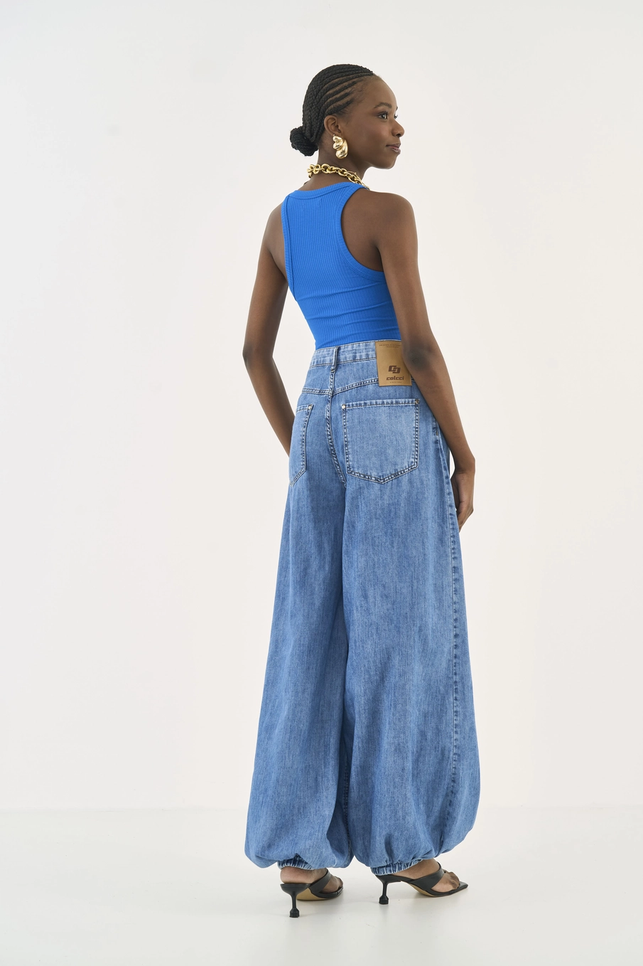 Regata Feminina Slim Viscose Canelada Alça Fina Azul