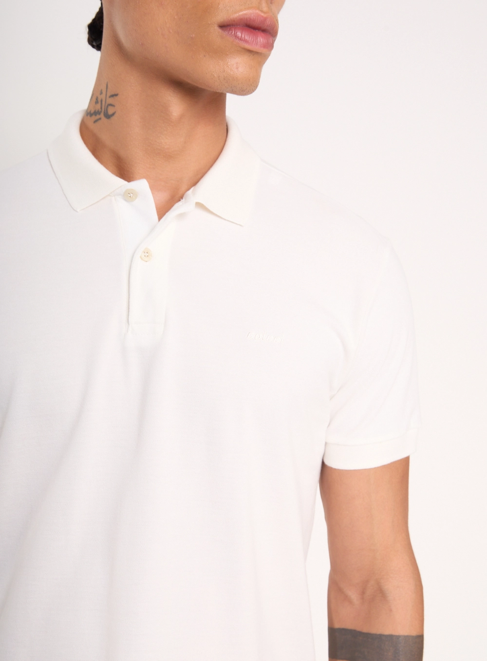 Camisa Polo Essential Piquet Off Shell