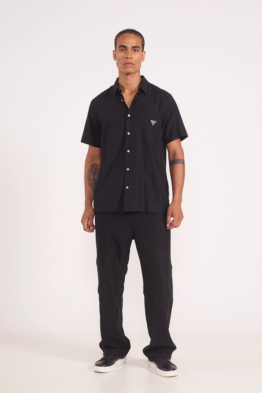 Camisa Masculina Manga Curta Preto