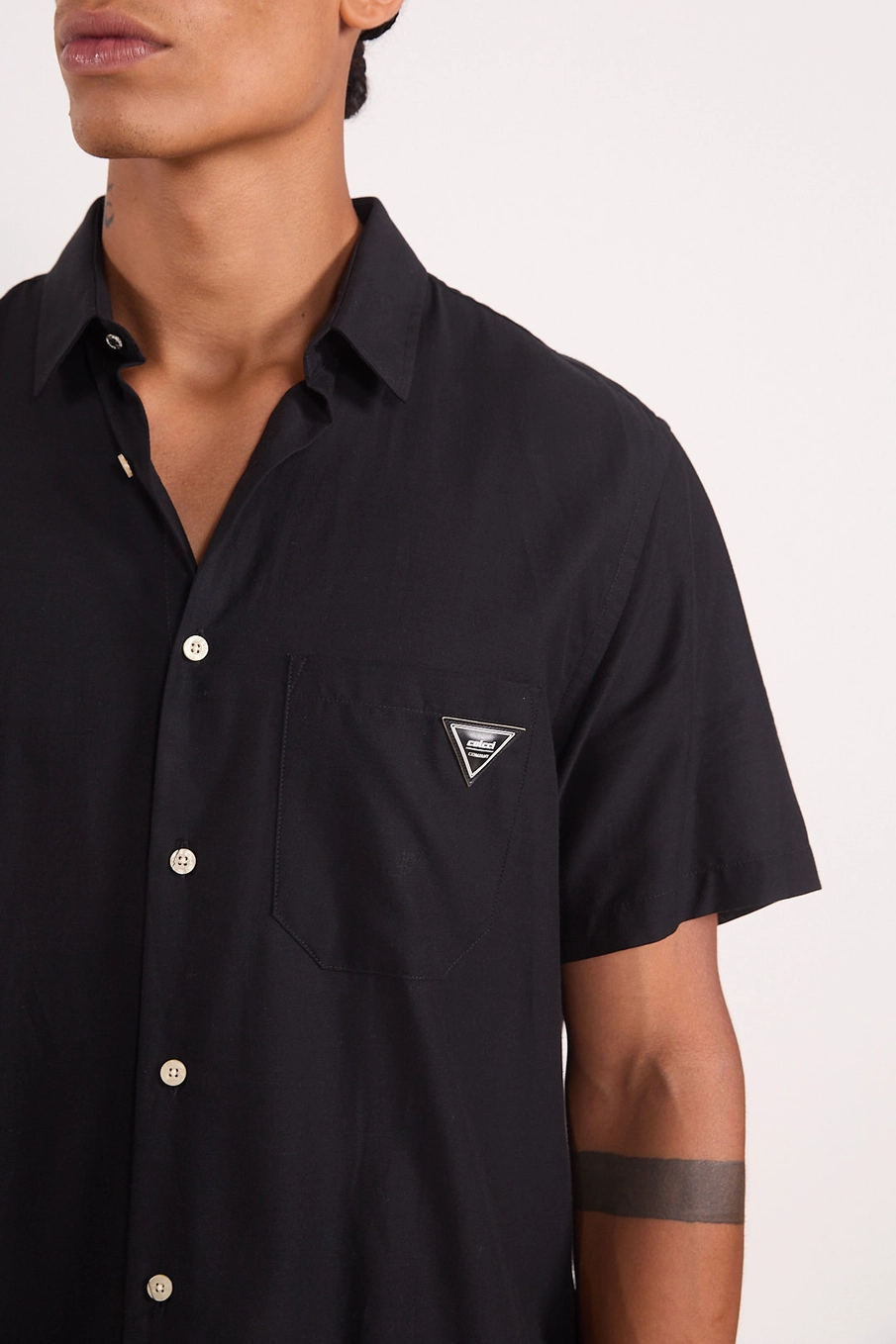 Camisa Masculina Manga Curta Preto