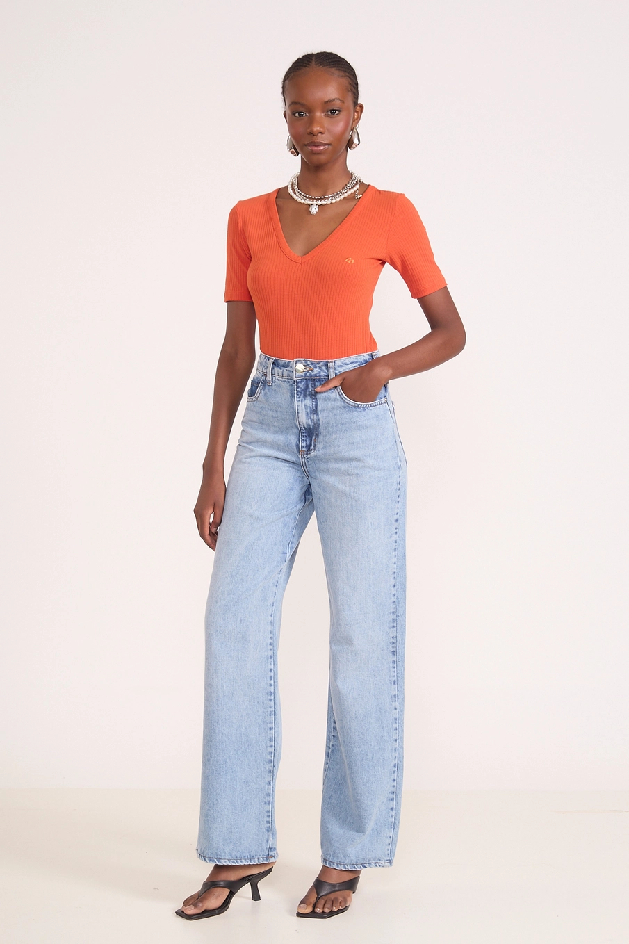 Camiseta Feminina Slim Viscose Canelada Laranja