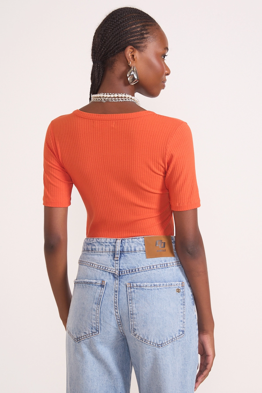 Camiseta Feminina Slim Viscose Canelada Laranja