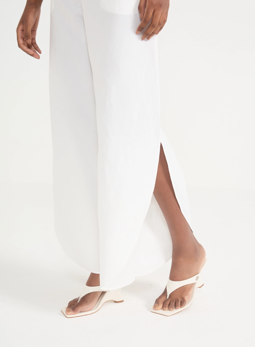Calça Pantalona Mediterrâneo Viscose E Linho Off Shell