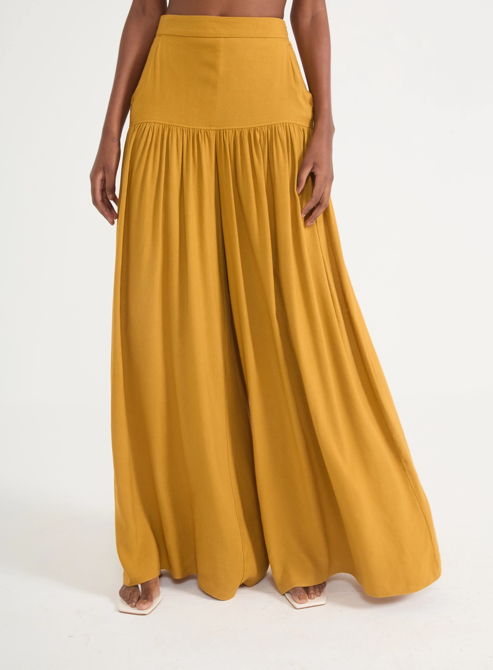 Calça Pantalona Silvia Com Linho Amarelo