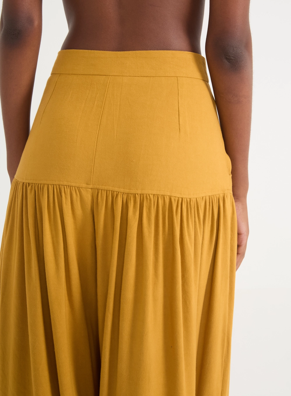 Calça Pantalona Silvia Com Linho Amarelo