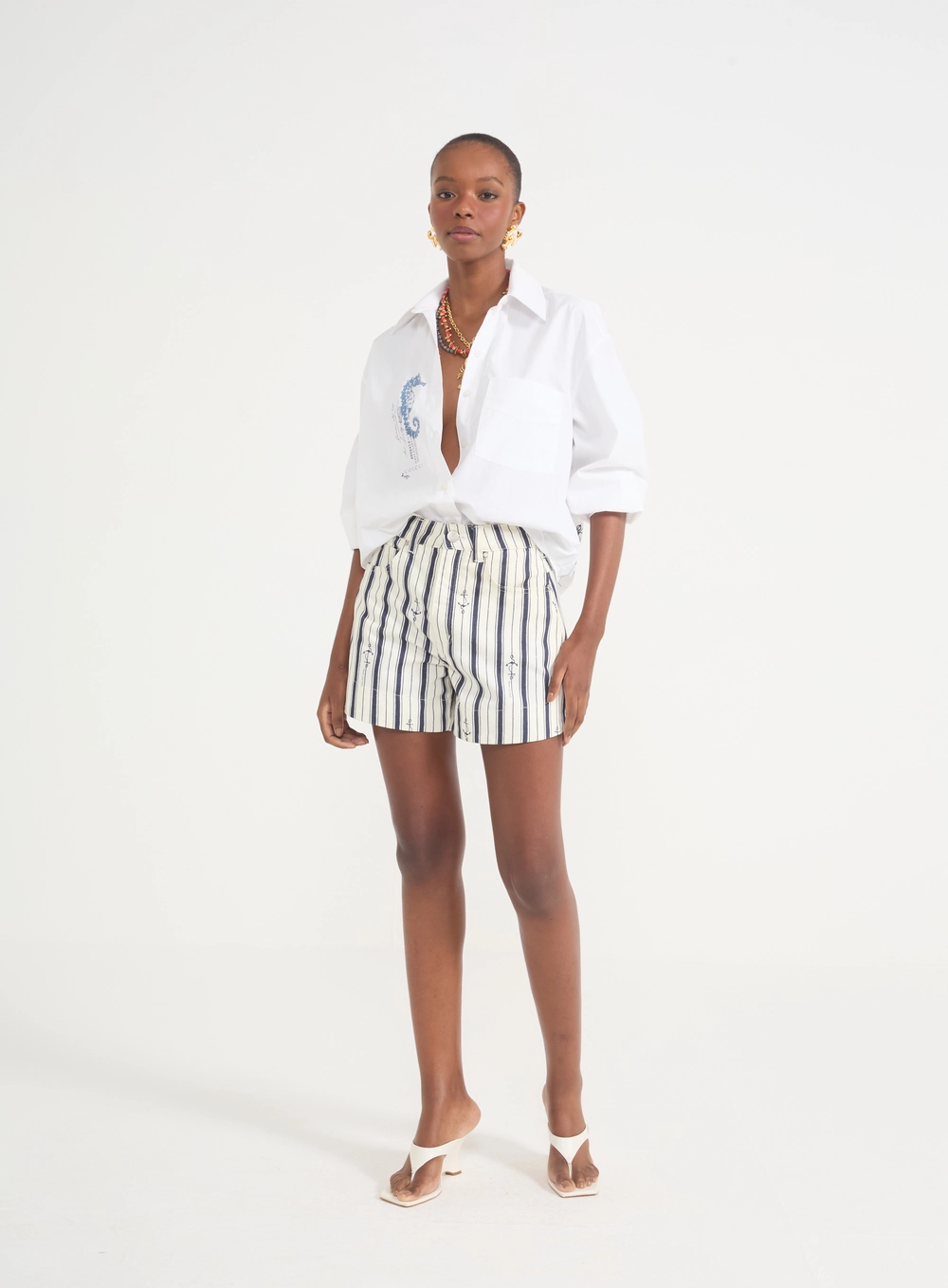Short Sarja Rebeca Estampa Náutica Estampados