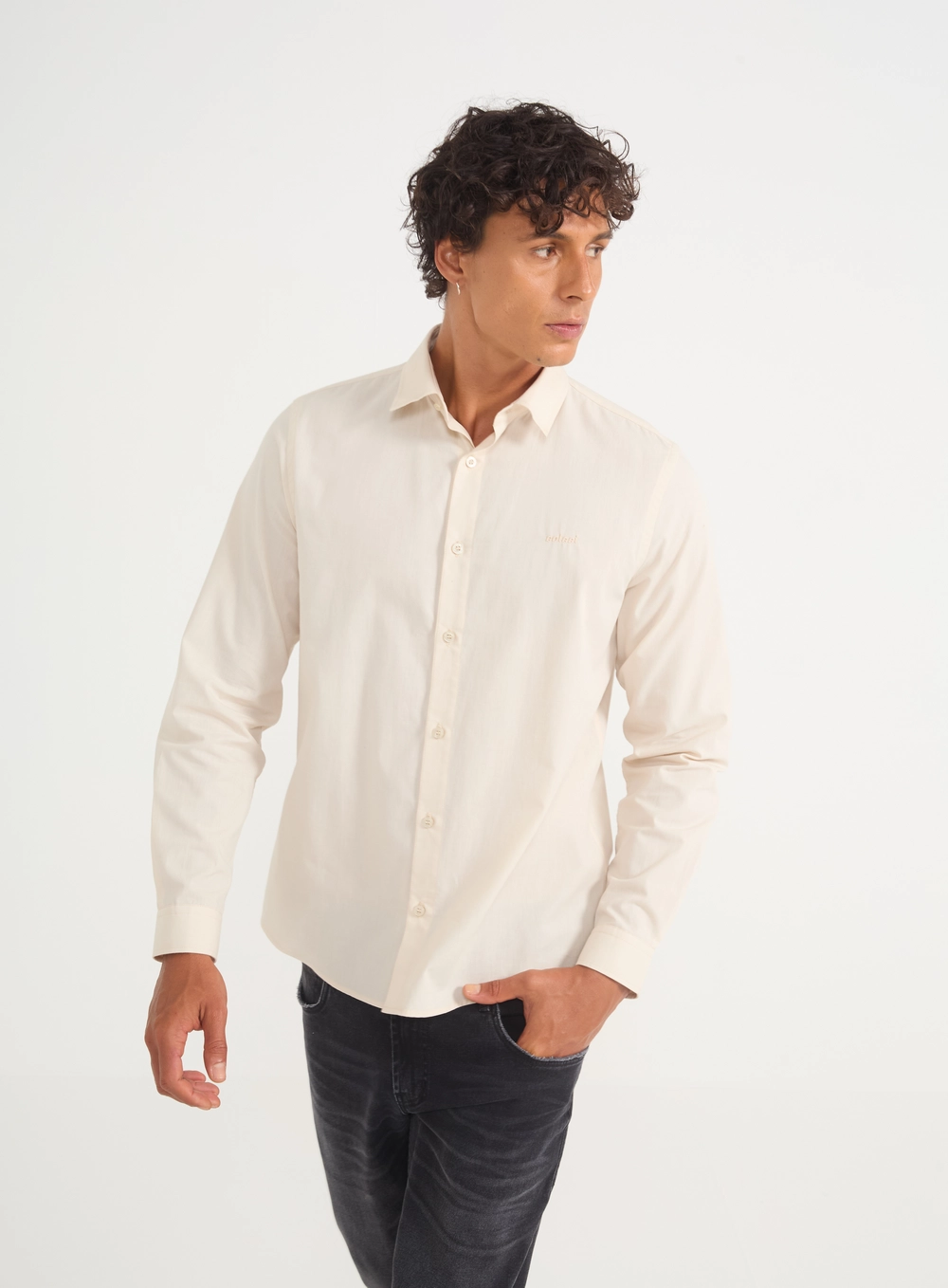 Camisa Masculina Manga Longa Com Logo Amarelo