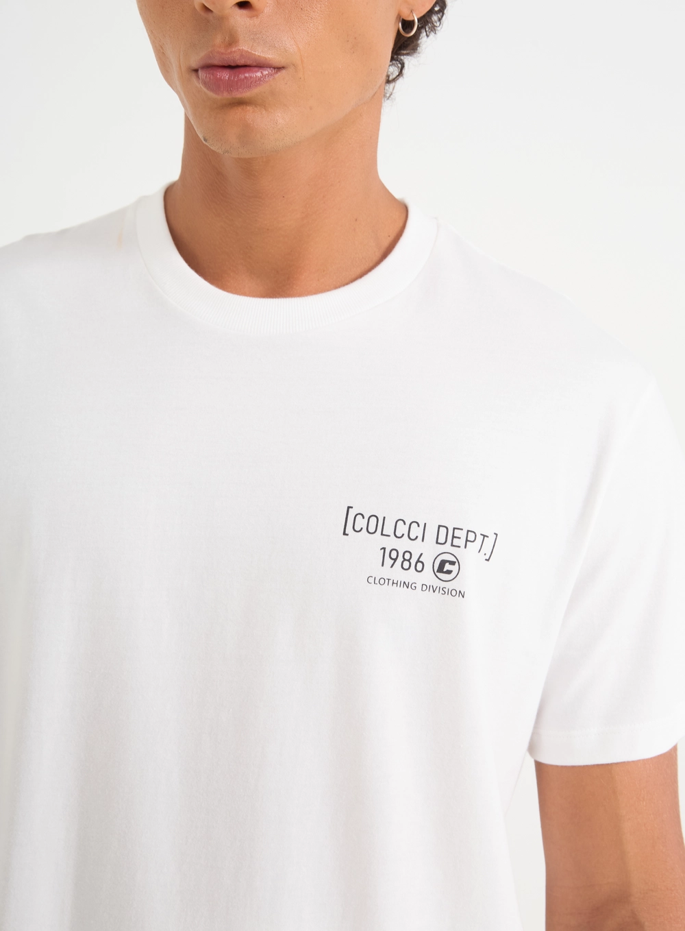 Camiseta Masculina Gola Redonda Com Logo Off Shell