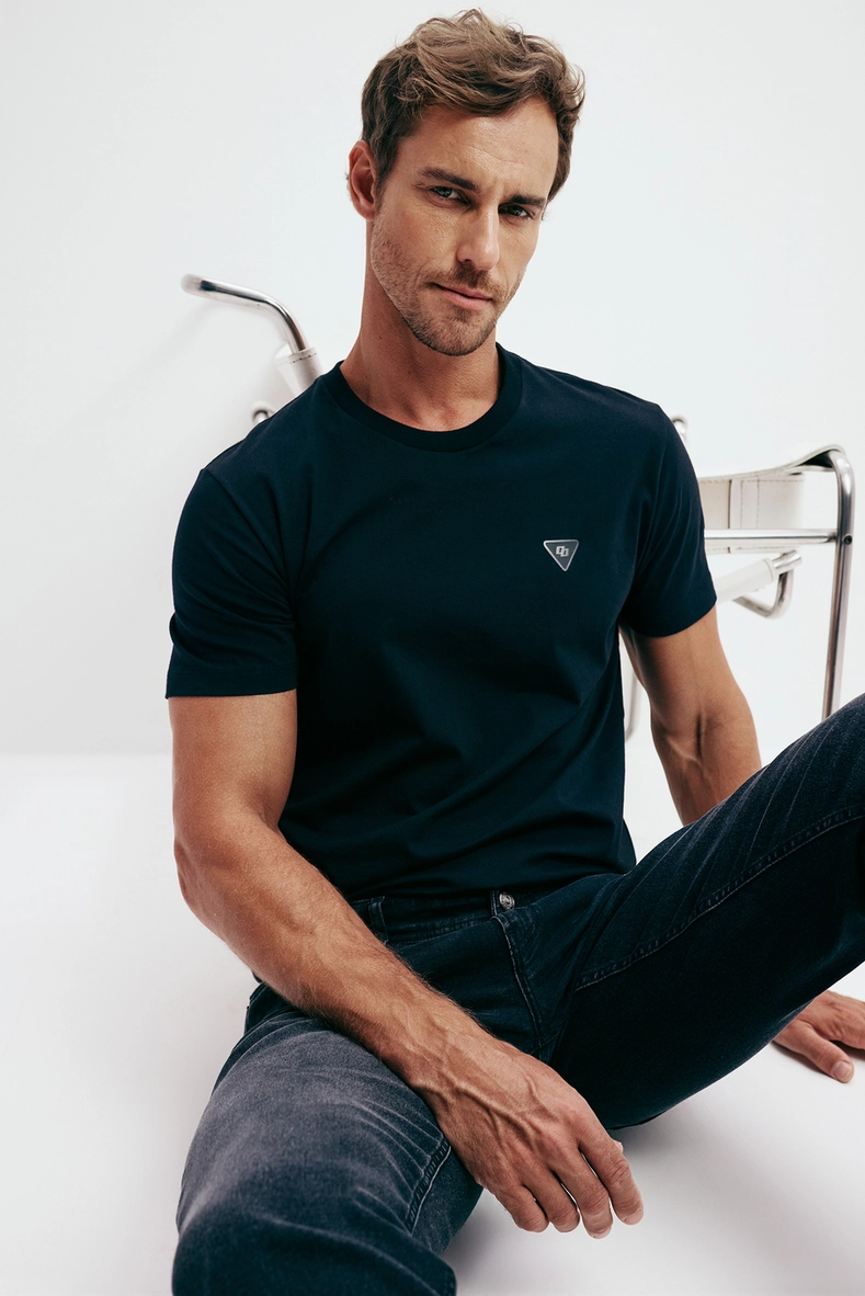 Camiseta Masculina Gola Redonda Com Logo