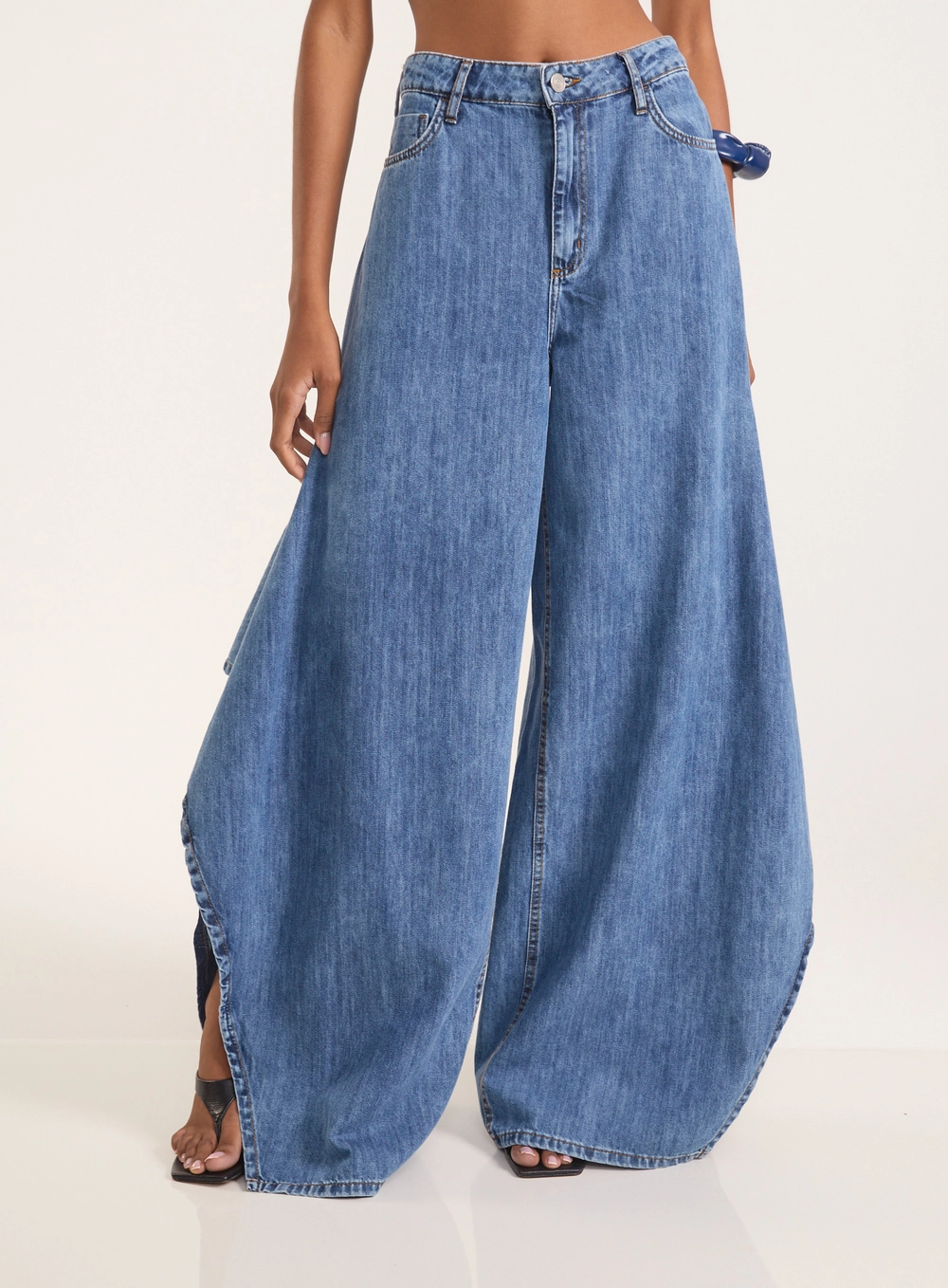 Calça Jeans Tóquio Wide Leg Com Fendas Índigo