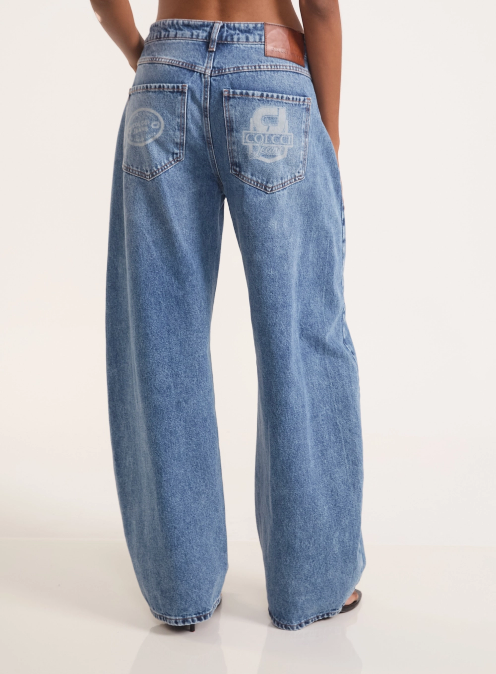 Calça Jeans Dublin Baggy Com Estampa Índigo