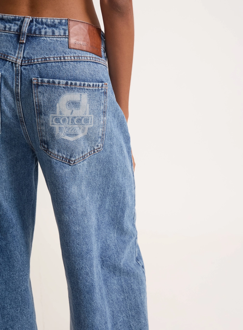Calça Jeans Dublin Baggy Com Estampa Índigo