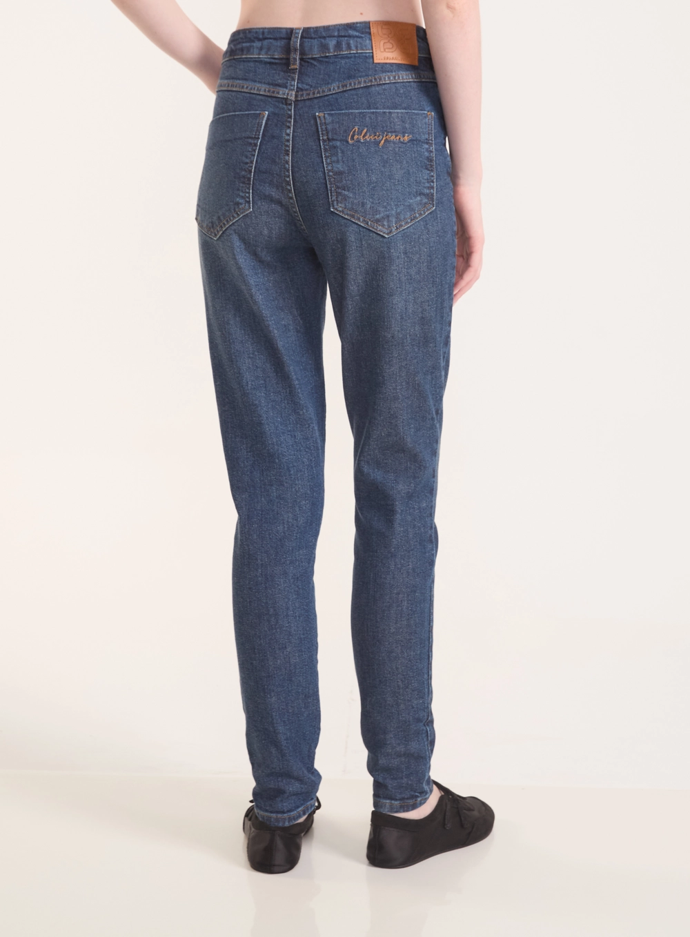 Calça Jeans Skinny Com Bordado Viena Índigo