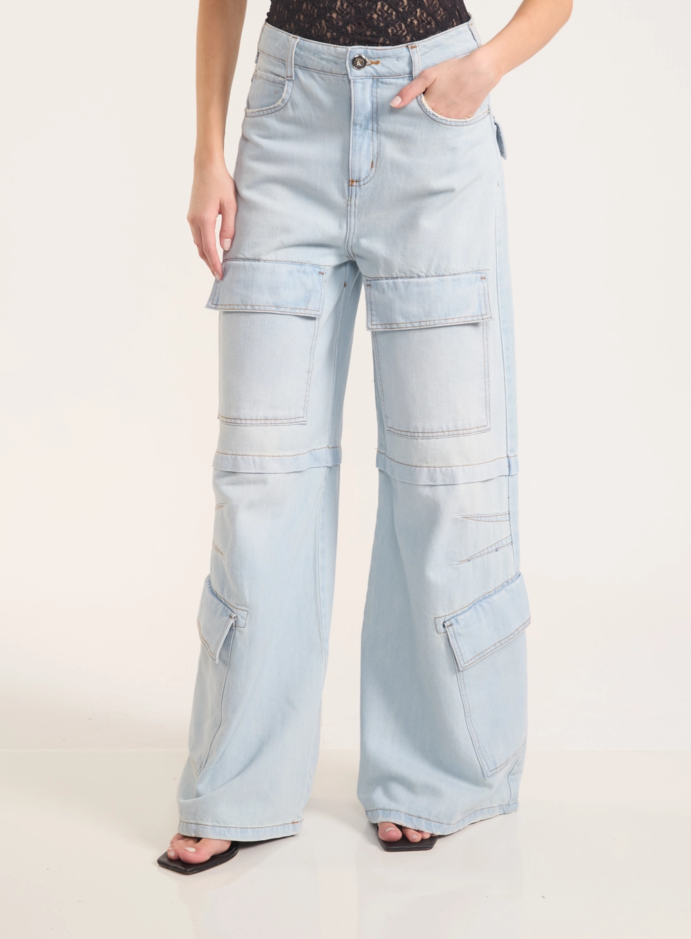 Calça Jeans Cargo Feminina - Seul Índigo