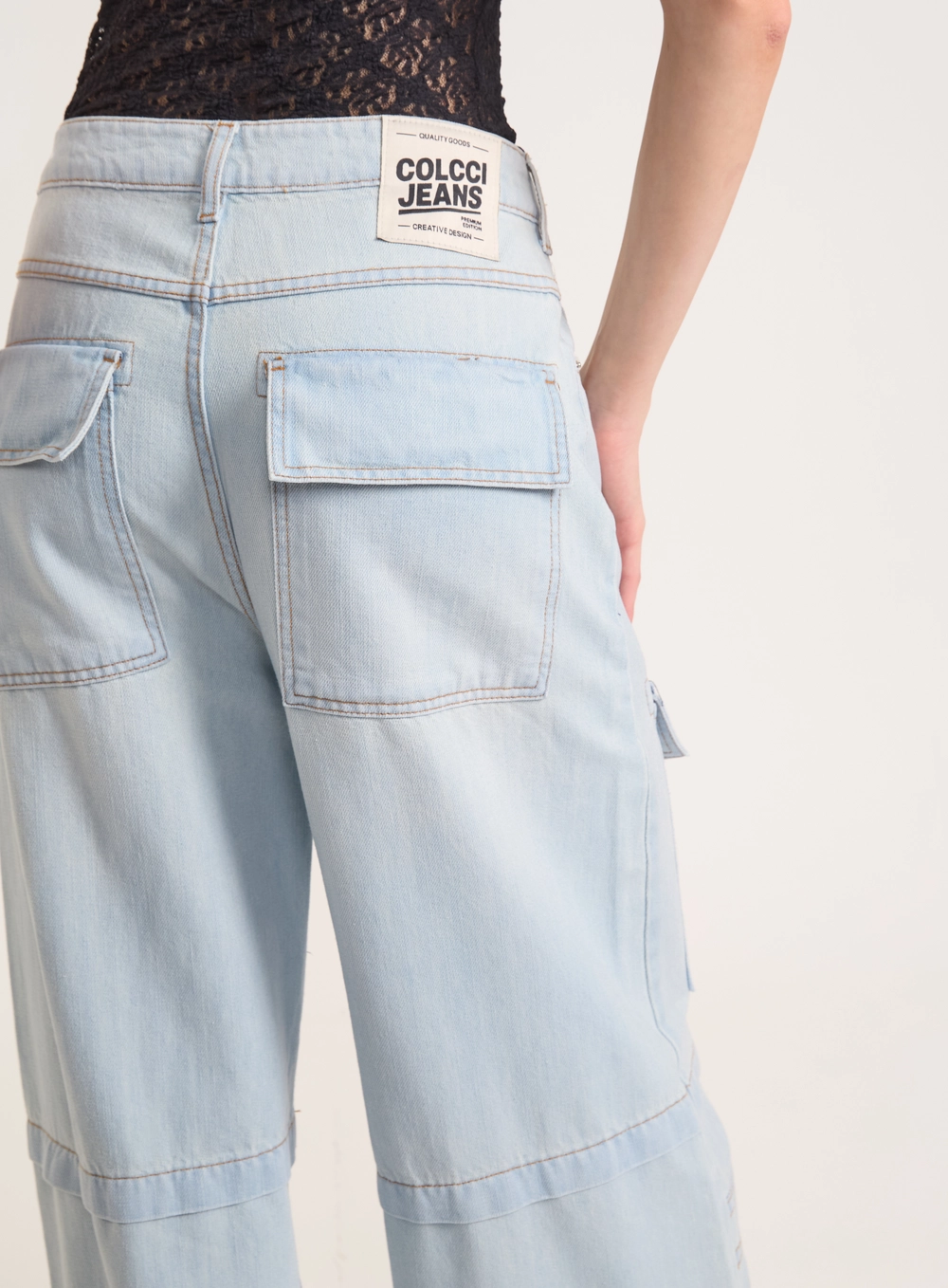 Calça Jeans Cargo Feminina - Seul Índigo