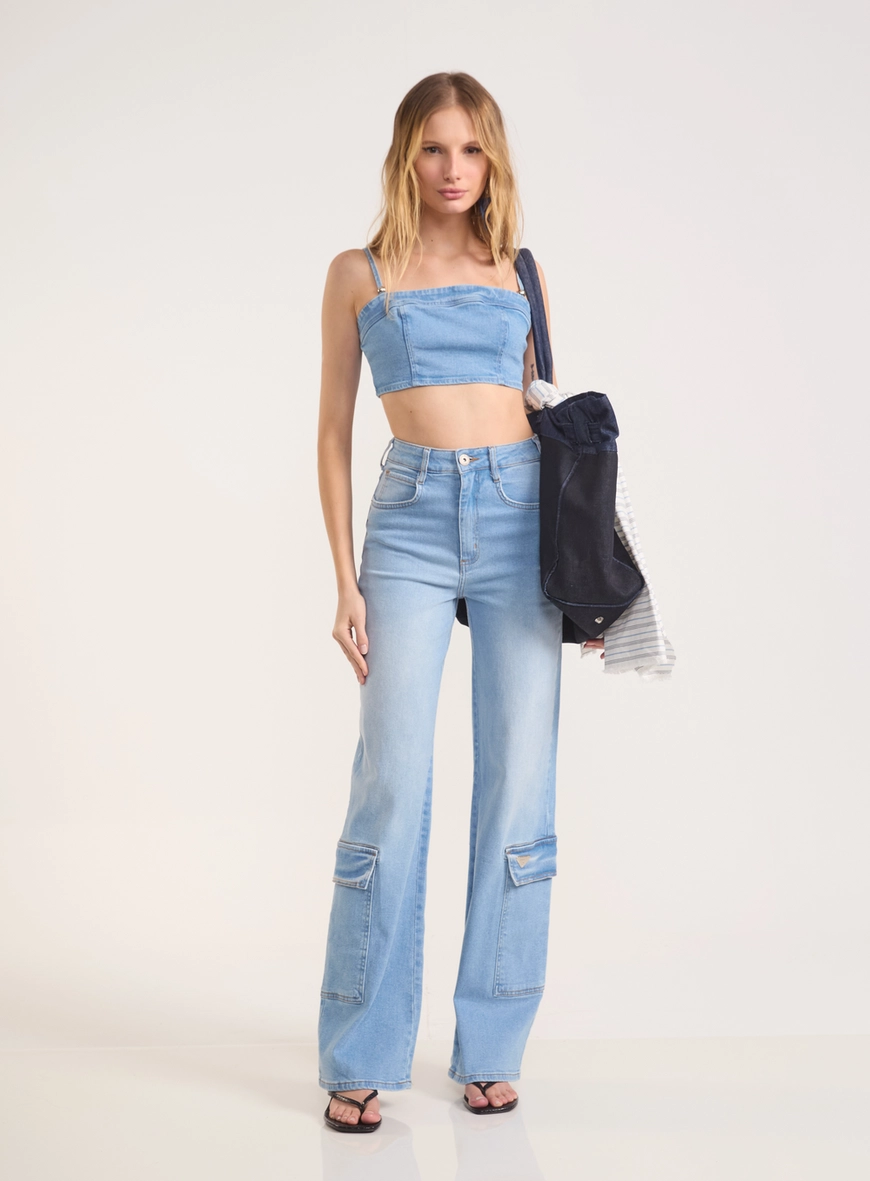 Calça Jeans Wide Leg Cargo Cintura Alta
