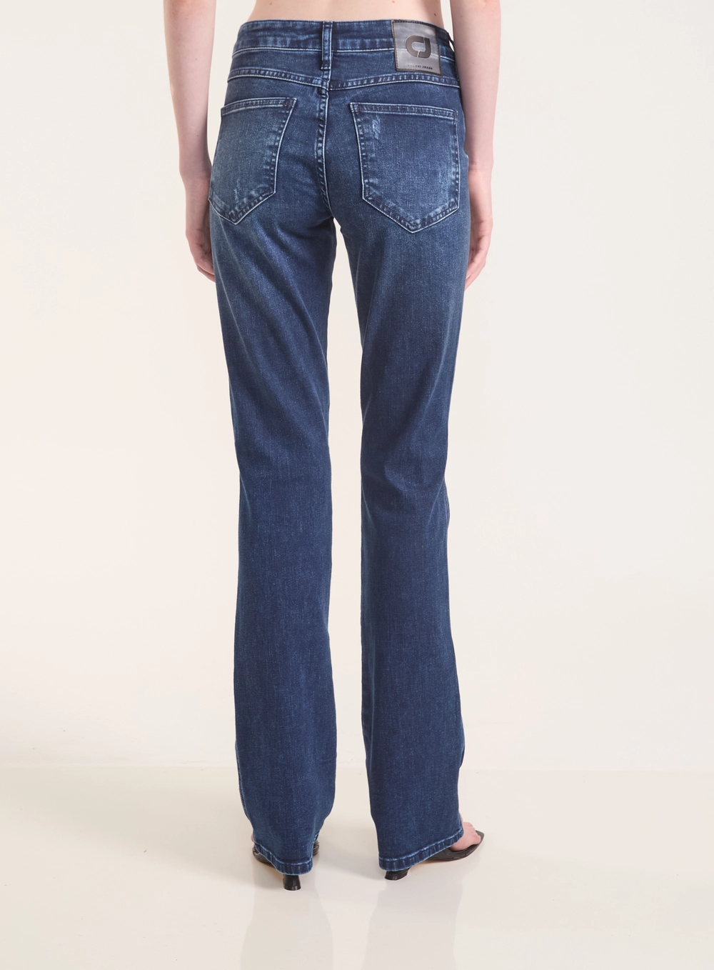 Calça Jeans Nova York Reta Com Detalhes Destroyed Índigo