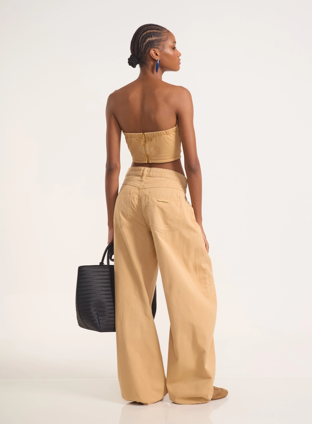Calça Jeans Feminina Wide Leg Com Aplicação Estampados