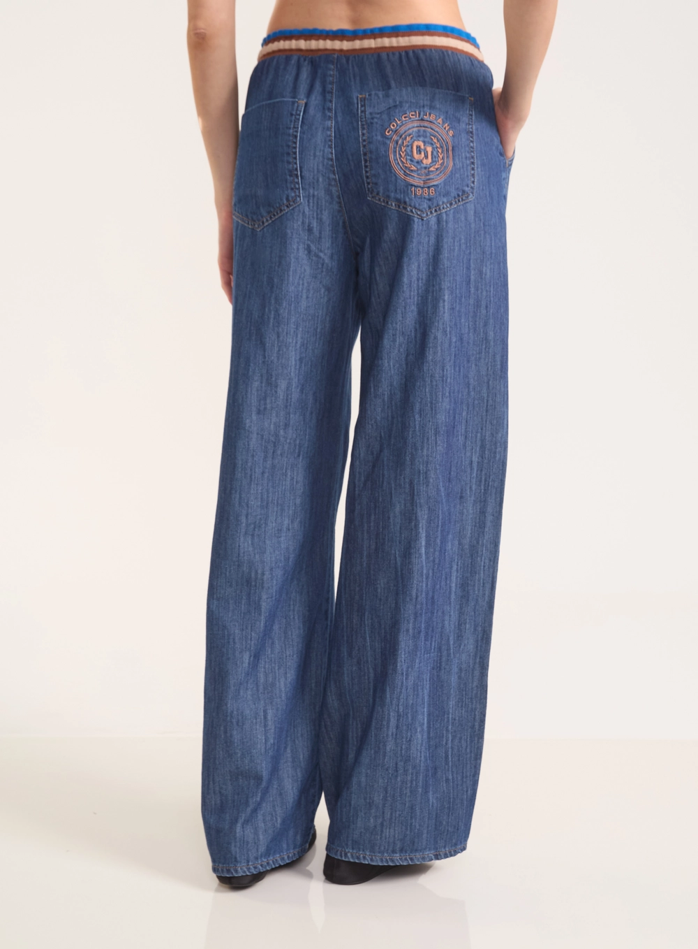 Calça Jeans Toquio Wide Com Cós Elástico E Bordado Índigo