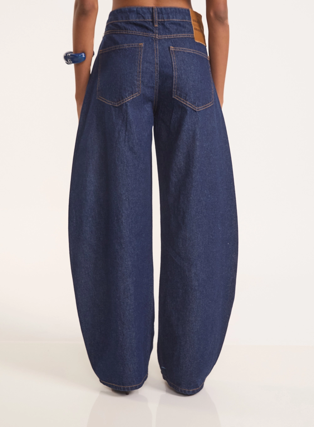 Calça Jeans Barril Dublin Com Bolsos Índigo