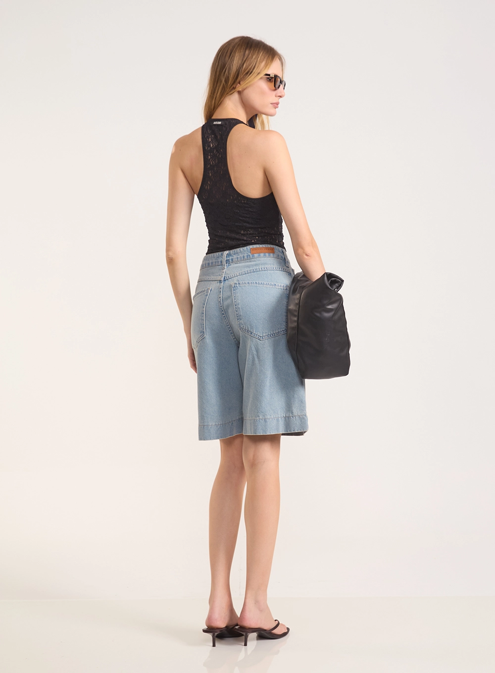 Bermuda Jeans Wide Leg Dubai Com Bolsos Índigo