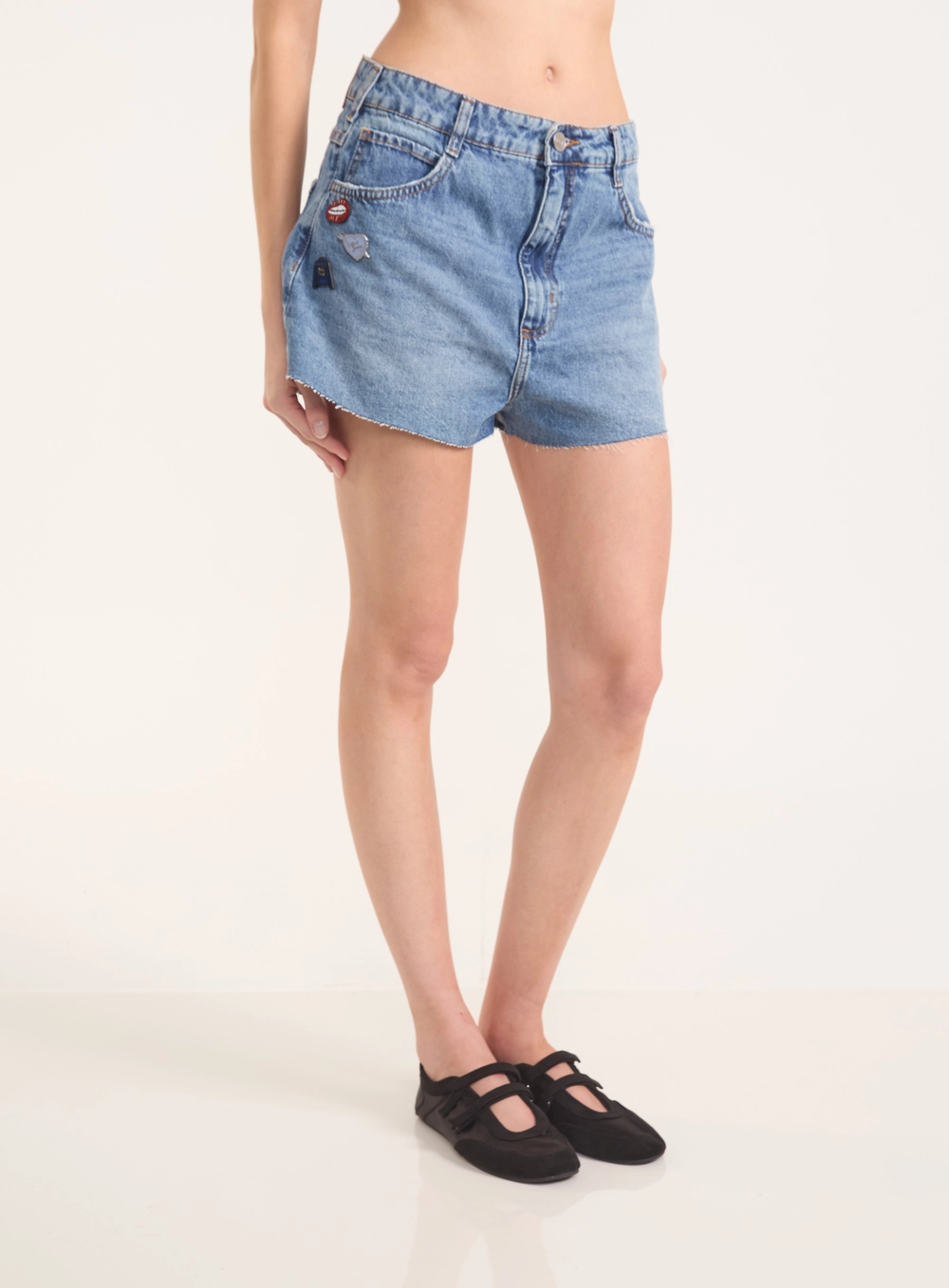 Short Jeans Feminino Com Detalhes Índigo