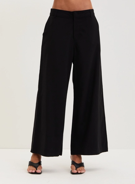 Calça Alfaiataria Feminina - Pantacourt