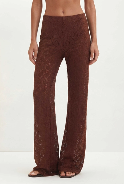 Calça De Renda Feminina Pantacourt