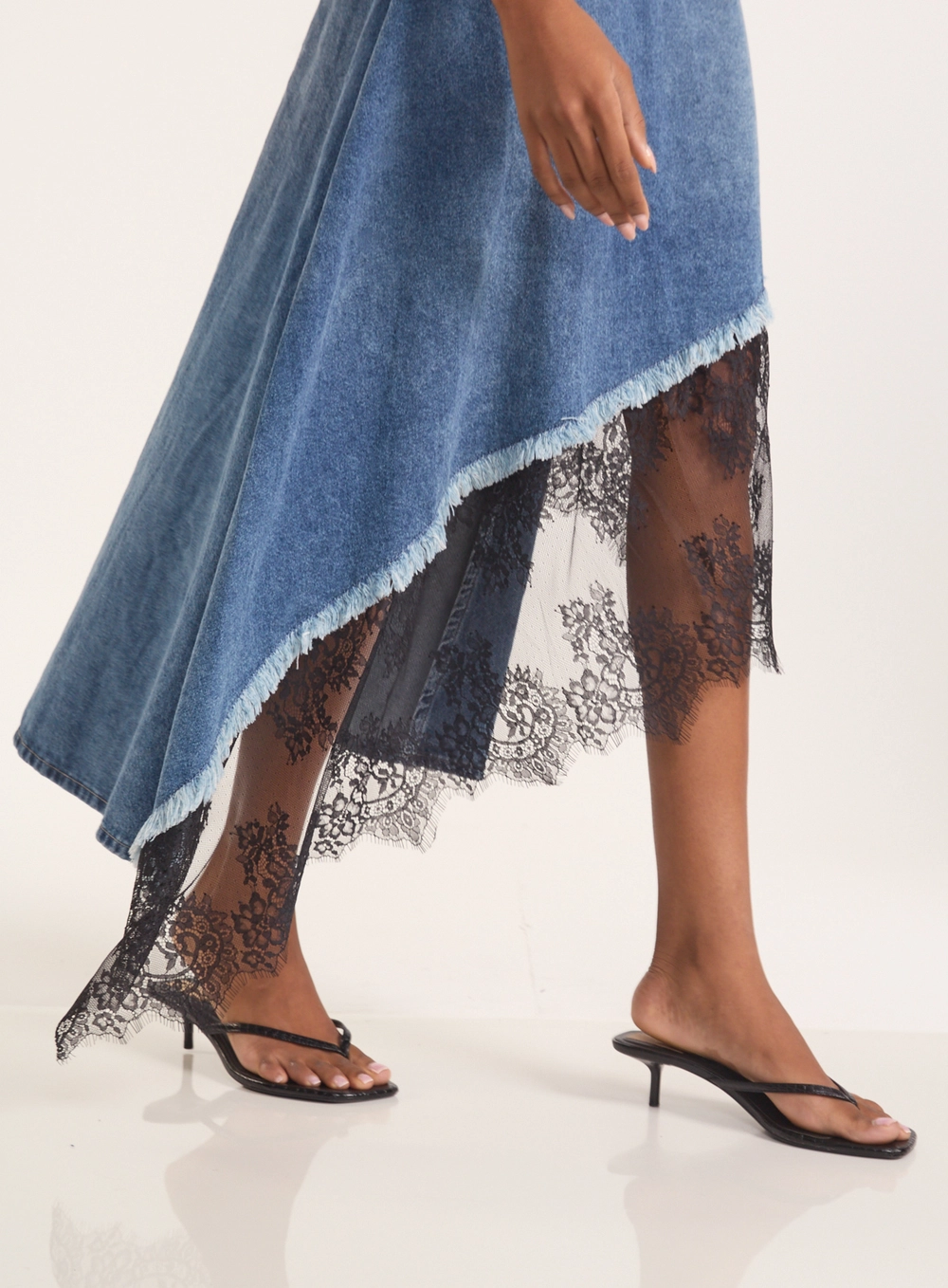 Saia Jeans Feminina Com Renda Índigo