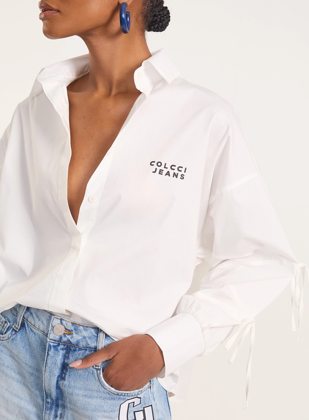 Camisa Com Amarração E Logo Off Shell