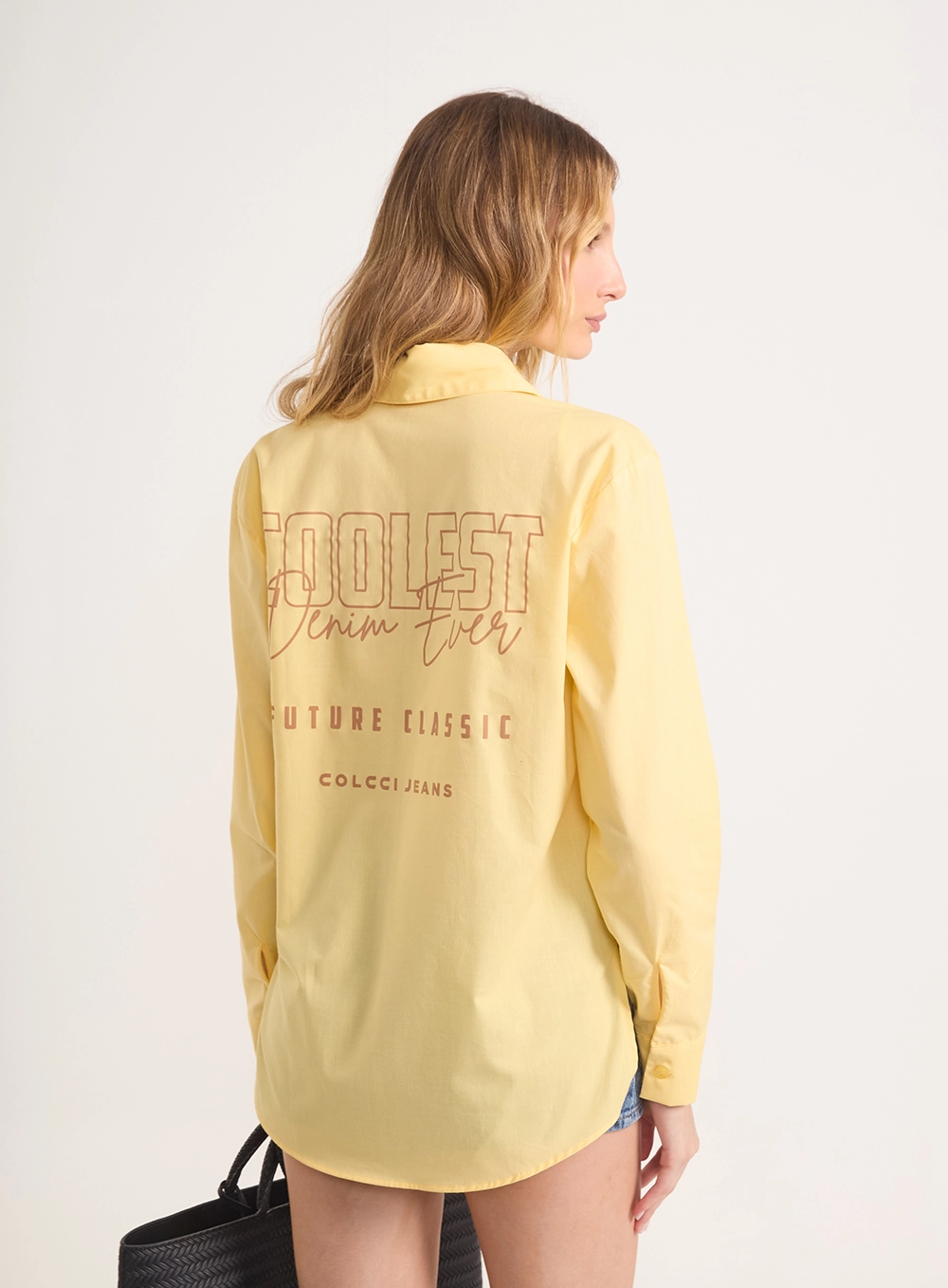 Camisa Com Estampa E Bolsos Amarelo
