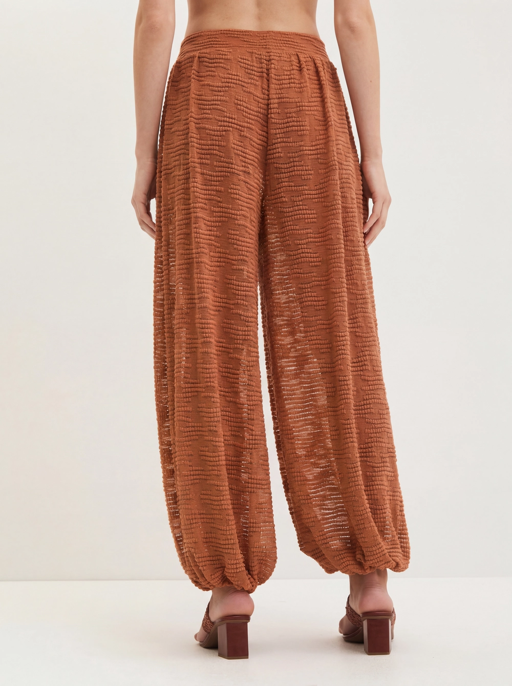 Calça Feminina Com Textura - Aladin Marrom 2