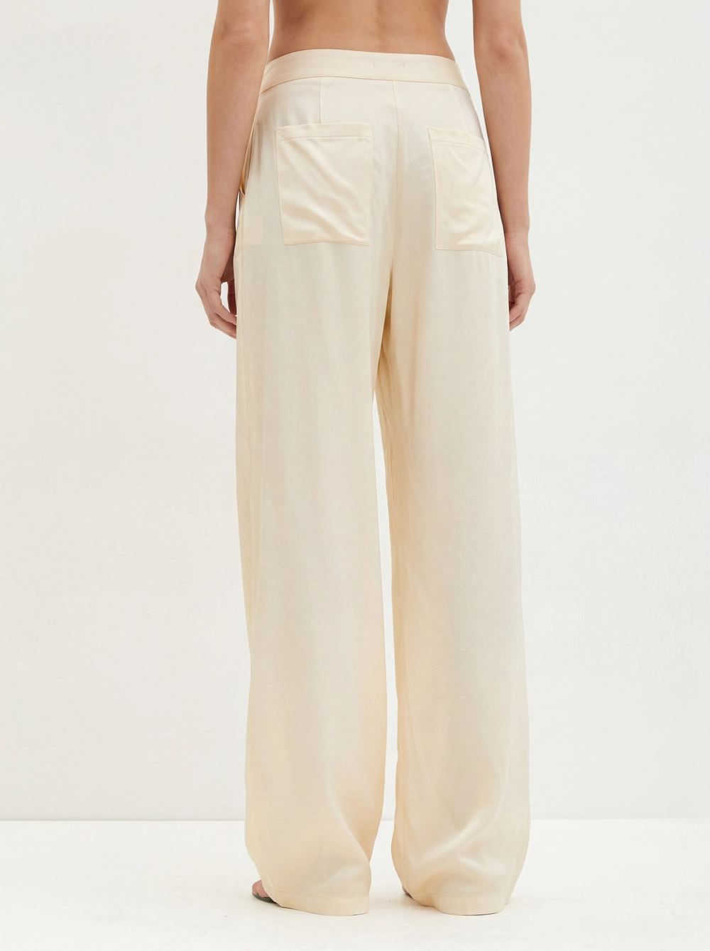 Calça Feminina Com Pregas Frontais - Reta Bege 2