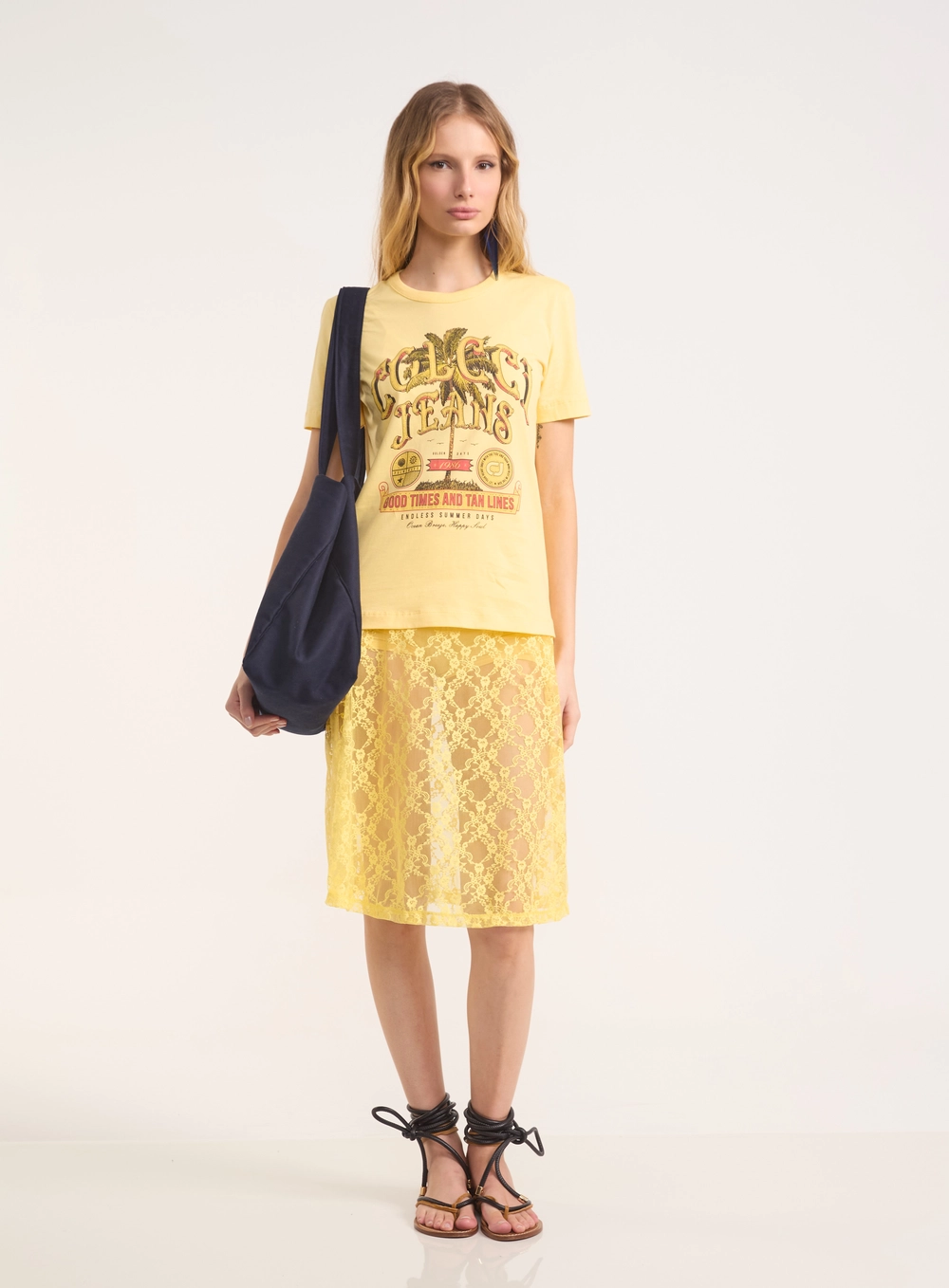 Camiseta Graphic Endless Summer Amarelo
