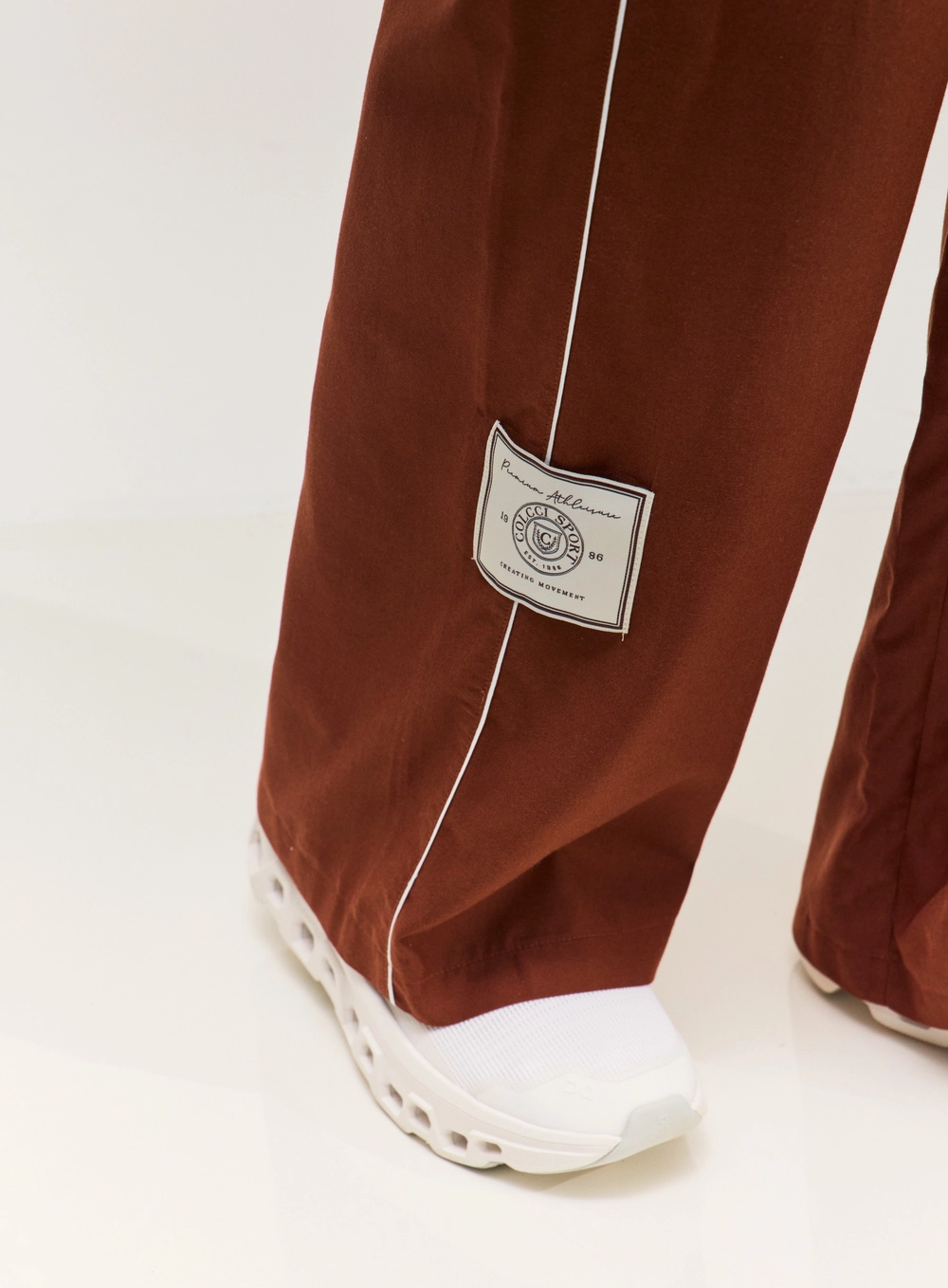 Calça Feminina Pantalona Com Cós Elástico Marrom