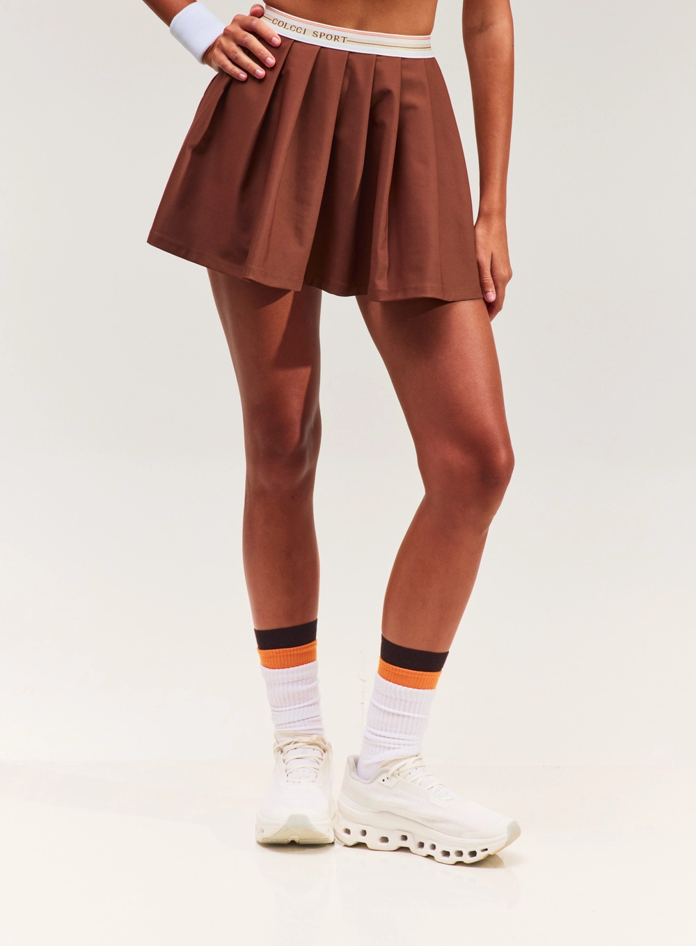 Saia Malha Sport Com Pregas Marrom