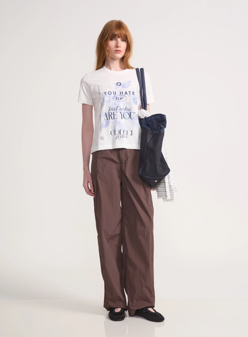 Camiseta Regular Com Estampa E Escrita Off Shell