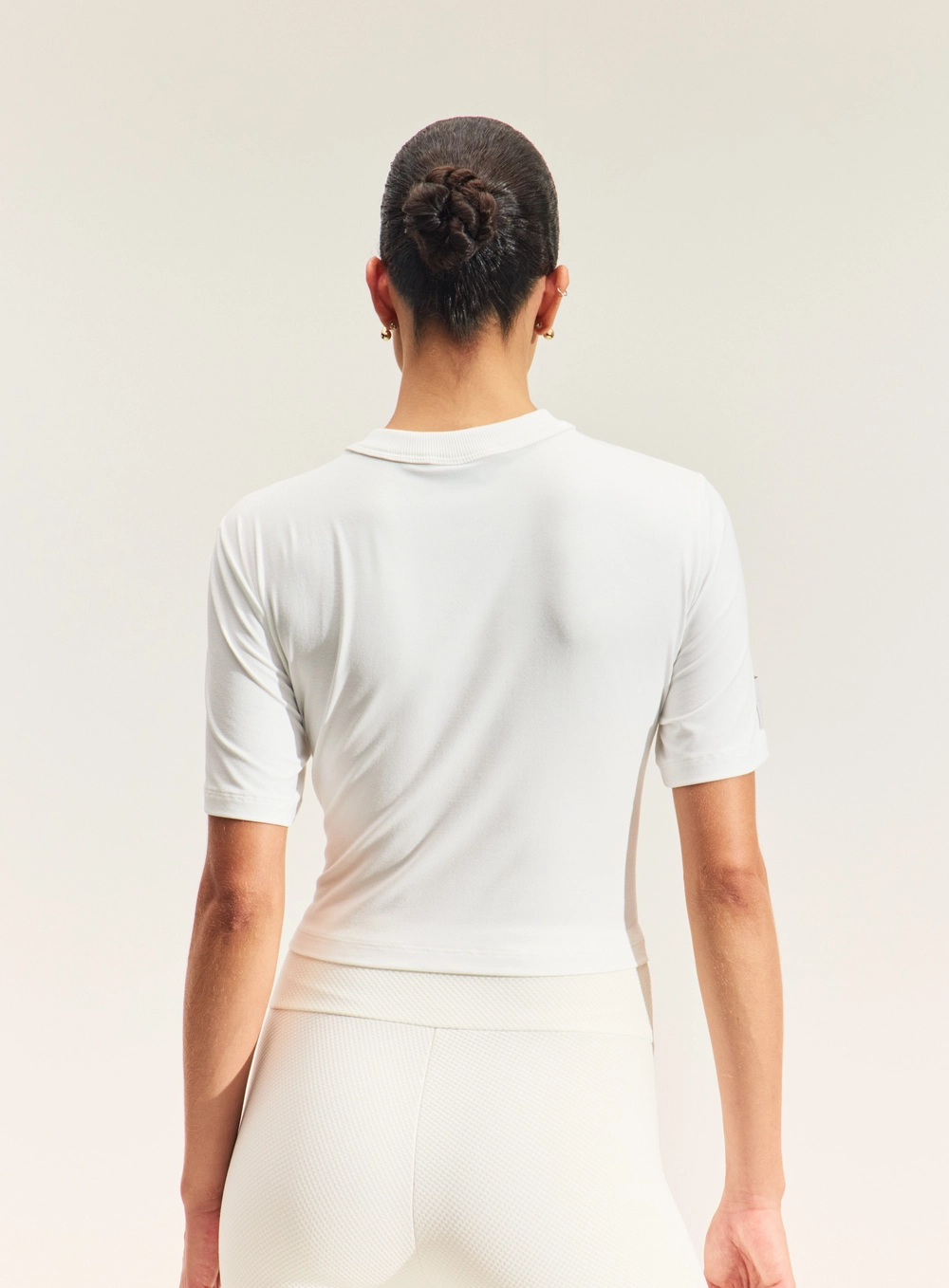 Camiseta Feminina Com Transpasse Off Shell