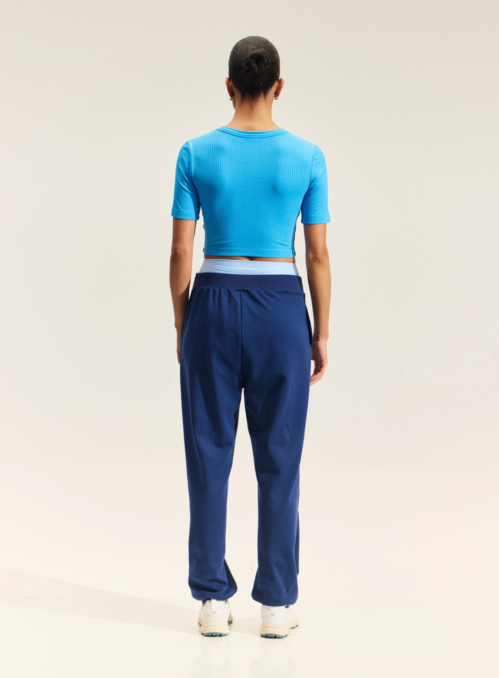Blusa Feminina Canelada Com Recortes Azul