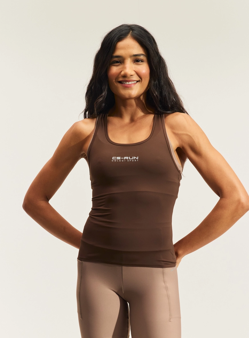 Regata Esportiva Feminina Com Detalhes
